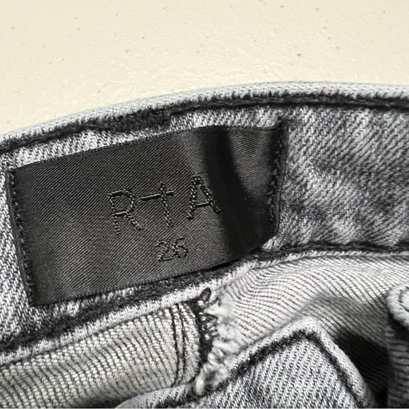 Rta Los Angeles Distressed Raw Hem Flare Cropped Jeans - Picture 5 of 12